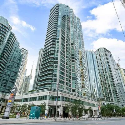10,&nbsp;Yonge, Waterfront Communities C1, Toronto