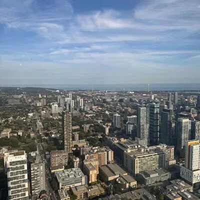 388,&nbsp;Yonge, Bay Street Corridor, Toronto