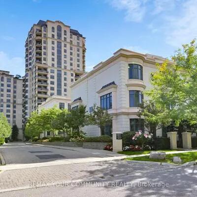 27,&nbsp;Elkhorn, Bayview Village, Toronto