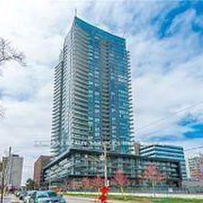30,&nbsp;Roehampton, Mount Pleasant West, Toronto