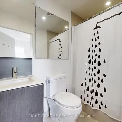55,&nbsp;Regent Park, Regent Park, Toronto
