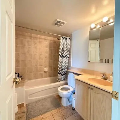 22,&nbsp;Olive, Willowdale East, Toronto