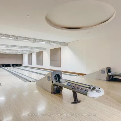 5,&nbsp;Northtown, Willowdale East, Toronto