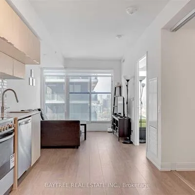 181,&nbsp;Dundas, Church-Yonge Corridor, Toronto