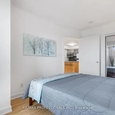 18,&nbsp;Harrison Garden, Willowdale East, Toronto