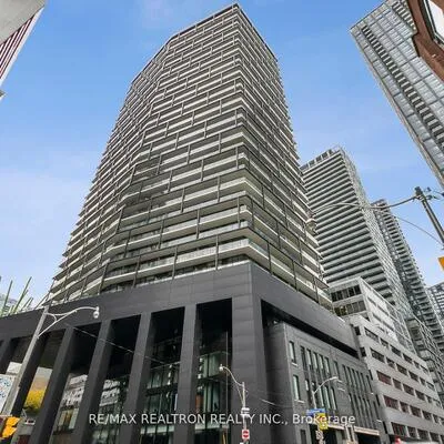 125,&nbsp;Peter, Waterfront Communities C1, Toronto