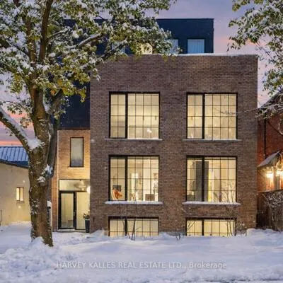 34,&nbsp;Coulson, Forest Hill South, Toronto