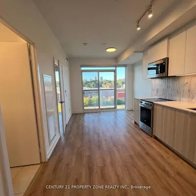 500,&nbsp;Dupont, Annex, Toronto