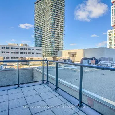 290,&nbsp;Adelaide, Waterfront Communities C1, Toronto