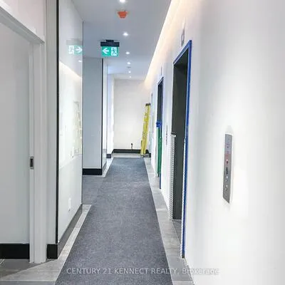 8,&nbsp;Cumberland, Annex, Toronto