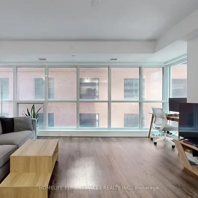 327,&nbsp;King, Waterfront Communities C1, Toronto