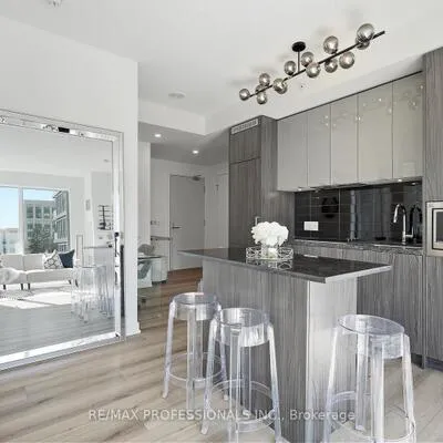 115,&nbsp;Blue Jays, Waterfront Communities C1, Toronto