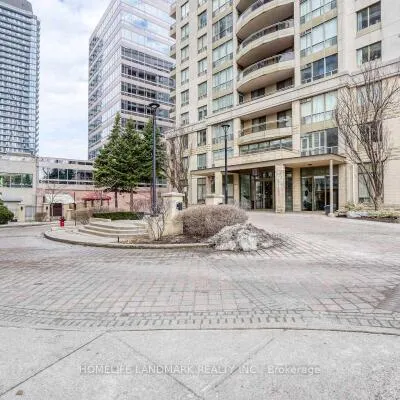 260,&nbsp;Doris, Willowdale East, Toronto
