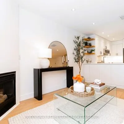 232,&nbsp;St. George, Annex, Toronto