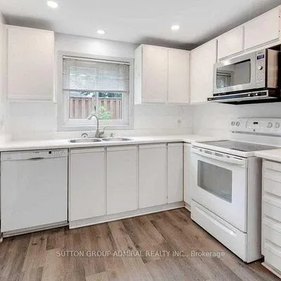 143,&nbsp;Torresdale, Westminster-Branson, Toronto