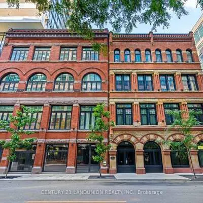 22,&nbsp;LOMBARD, Church-Yonge Corridor, Toronto
