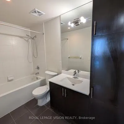 181,&nbsp;Wynford, Banbury-Don Mills, Toronto