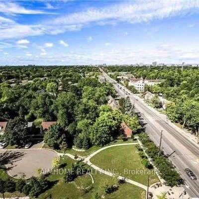 509,&nbsp;Beecroft, Willowdale West, Toronto