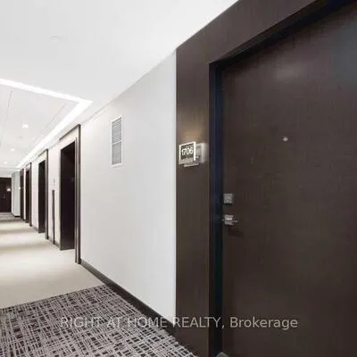 2221,&nbsp;Yonge, Mount Pleasant West, Toronto