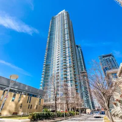 35,&nbsp;Mariner, Waterfront Communities C1, Toronto