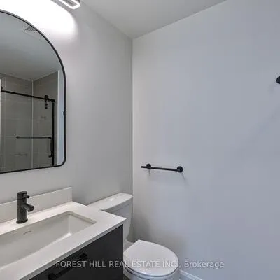 11,&nbsp;Bogert, Lansing-Westgate, Toronto