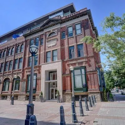 915,&nbsp;King, Niagara, Toronto