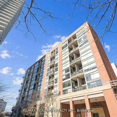 18,&nbsp;Merton, Mount Pleasant West, Toronto