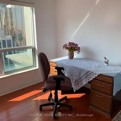 21,&nbsp;Hillcrest, Willowdale East, Toronto