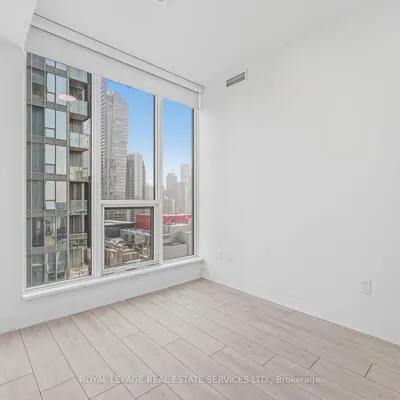 35,&nbsp;Mercer, Waterfront Communities C1, Toronto