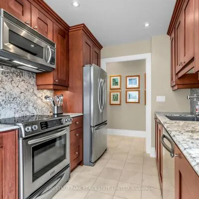 55,&nbsp;Delisle, Yonge-St. Clair, Toronto
