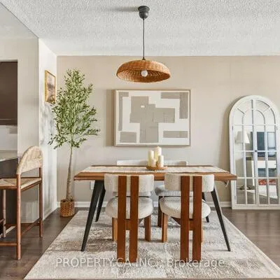 35,&nbsp;Bastion, Niagara, Toronto