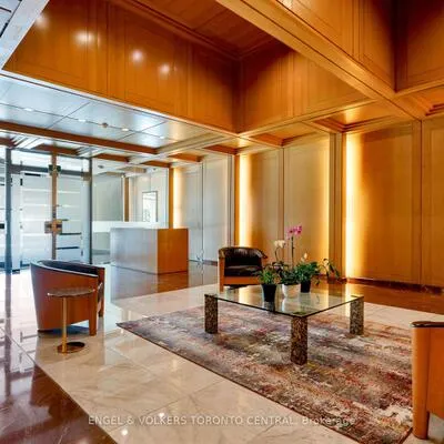 460,&nbsp;Queens Quay, Waterfront Communities C1, Toronto