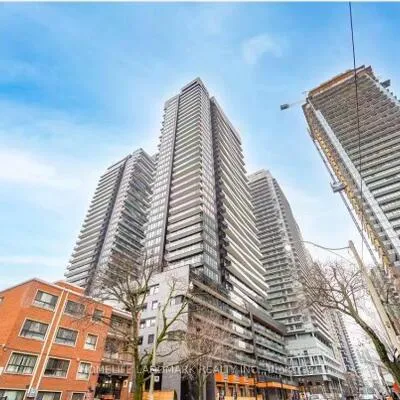 127,&nbsp;Broadway, Mount Pleasant West, Toronto
