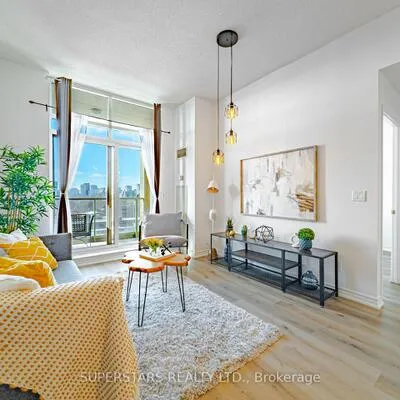 18,&nbsp;Kenaston, Bayview Village, Toronto