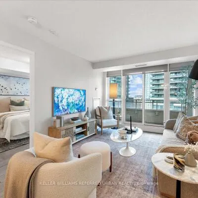 35,&nbsp;Bastion, Niagara, Toronto