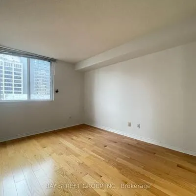 736,&nbsp;Bay, Bay Street Corridor, Toronto