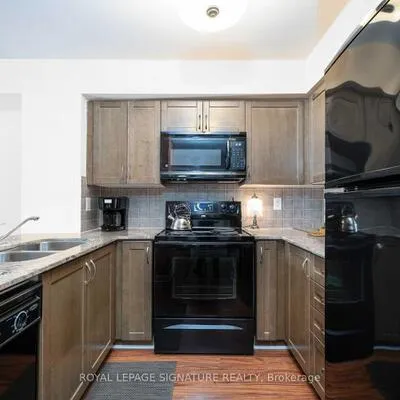 225,&nbsp;Wellesley, Cabbagetown-South St. James Town, Toronto