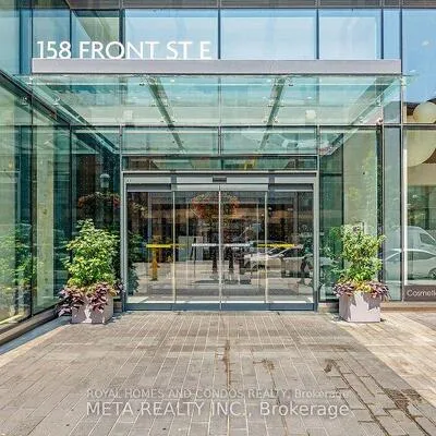 158,&nbsp;Front St, Moss Park, Toronto