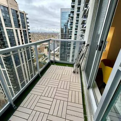 4968,&nbsp;Yonge, Lansing-Westgate, Toronto