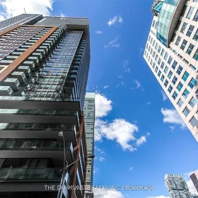 8,&nbsp;Mercer, Waterfront Communities C1, Toronto