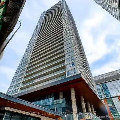 17,&nbsp;Bathurst, Waterfront Communities C1, Toronto