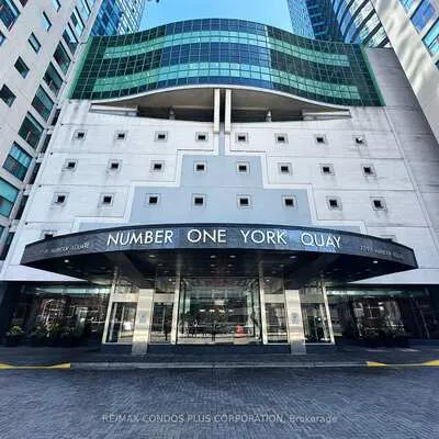 77,&nbsp;Harbour, Waterfront Communities C1, Toronto