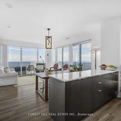 138,&nbsp;Downes, Waterfront Communities C1, Toronto