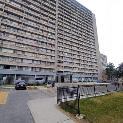 10,&nbsp;Sunny, Flemingdon Park, Toronto