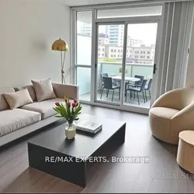 25,&nbsp;Lower Simcoe, Waterfront Communities C1, Toronto