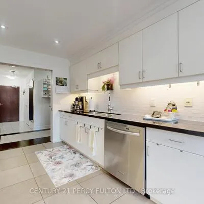 23,&nbsp;Rean, Bayview Village, Toronto