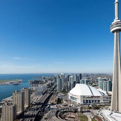 12,&nbsp;York, Waterfront Communities C1, Toronto