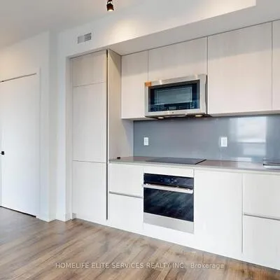 327,&nbsp;King, Waterfront Communities C1, Toronto