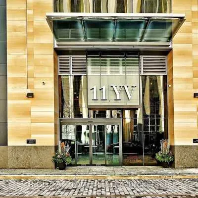 11,&nbsp;Yorkville, Annex, Toronto