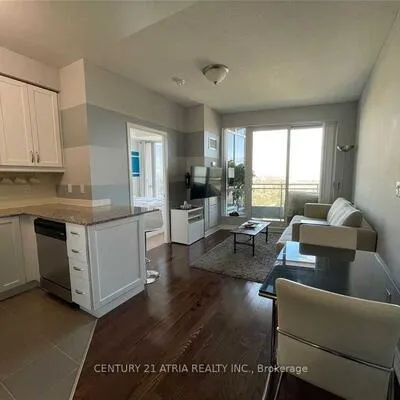 18,&nbsp;Holmes, Willowdale East, Toronto